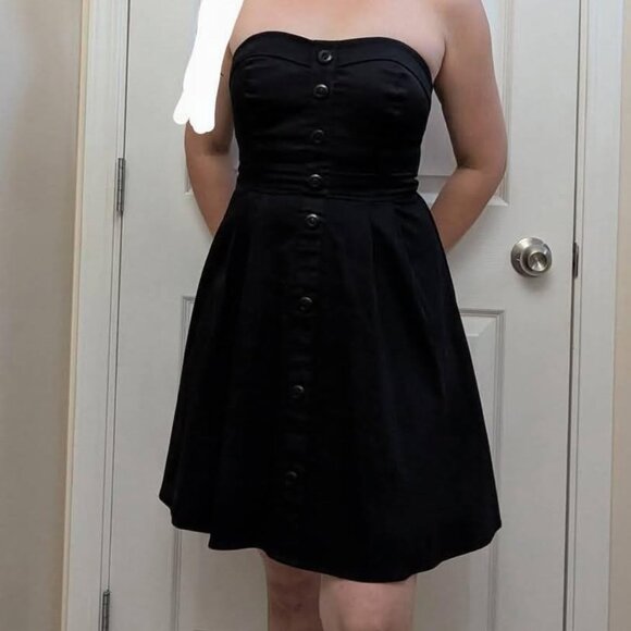 Kismet Dresses & Skirts - *2 FOR $20* Sweet Heart Black Dress Size XS
